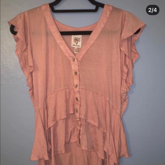 Pink flowy top - Picture 2 of 4